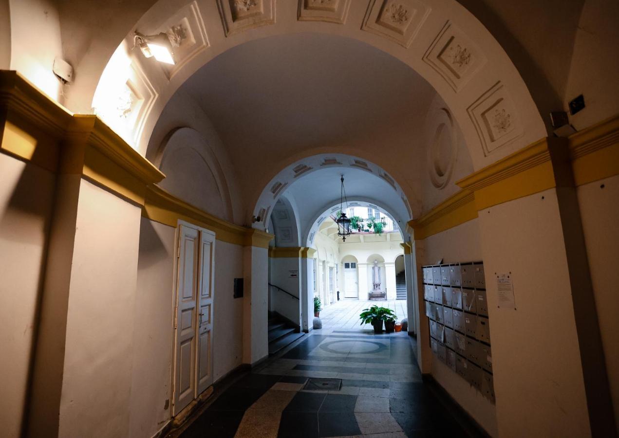 Chain Bridge City Center Dorothea Budapeszt Zewnętrze zdjęcie